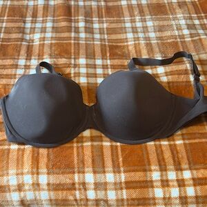 Skims lightly lined 38DDD bra